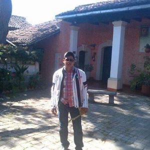 Meet your Posher, Enrique